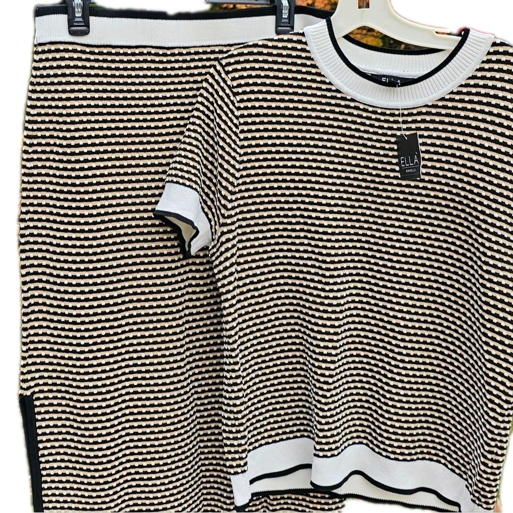 Ella RAFAELLA Black and Gold Striped Skirt Set Size Large NWT